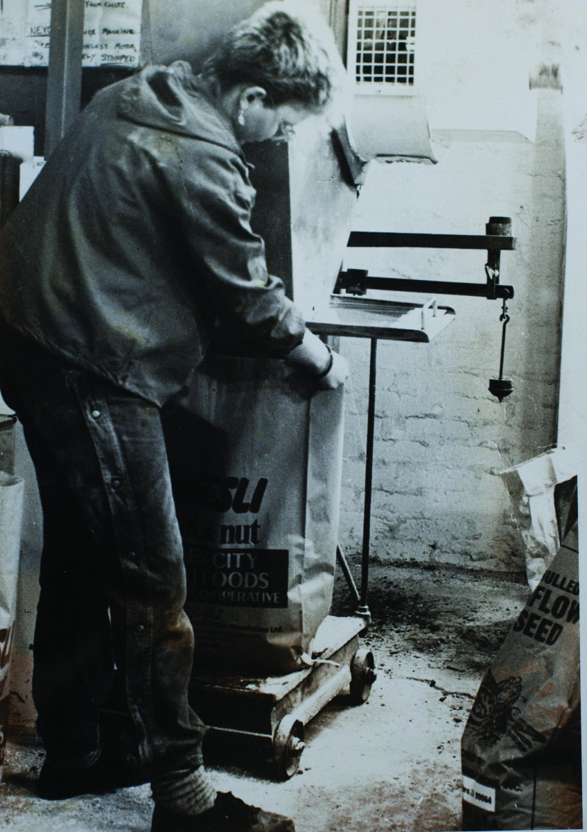 Glasgow Dragon by Jan Sutherland